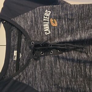 Cleveland Cavaliers New Era Women's T-Shirt, Size Medium